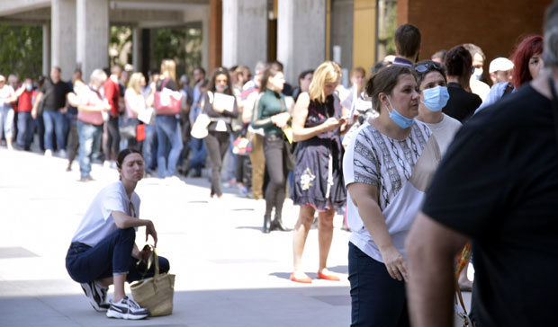 Неопходна уверења да нису осуђивани: Редови пред судовима, ево шта ће бити ако власници фирми не набаве потребан документ